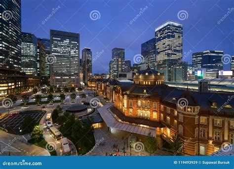 The Night View of the Tokyo Station with the Skyscrapers of Marunouchi ...