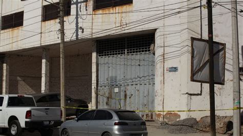 Seguridad León Muere aplastado trabajador de tenería al caerle