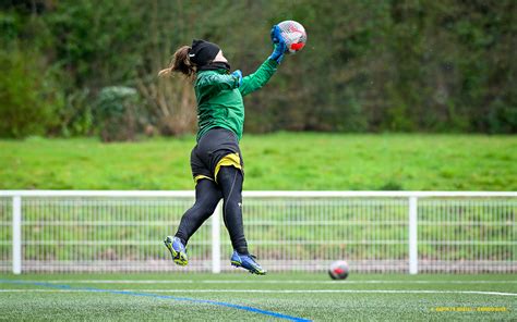 FC Nantes D2 Féminine Thonon Evian GG FC en ligne de mire