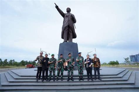 Monumen Patung Jenderal Besar Soedirman Indonesiadefense