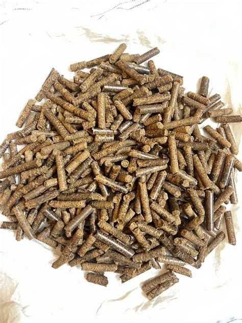 Hardwood Mm Biomass Wood Pellet For Burning At Rs Kg In Kamptee