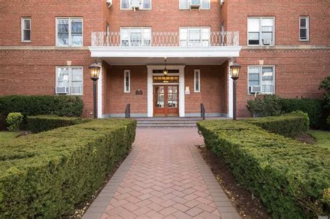 68 37 108th St Unit 6D Forest Hills NY 11375 MLS 3100699 Redfin