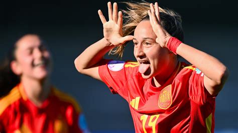 Máxima goleadora del Europeo femenino sub 17 de 2024 Alba Cerrato