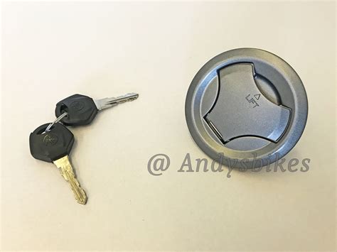 Genuine Petrol Fuel Filler Tank Cap Keys Yamaha Yzfr Yzfr Yzf