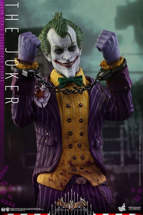 Hot Toys蝙蝠俠阿卡漢瘋人院蝙蝠俠的宿敵小丑1 6比例珍藏人偶 Toys Zone D 玩具兄弟 Figures Price List Reviews