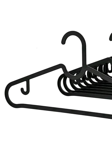 Μαύρες πλαστικές κρεμάστρες (ΚΩΔ: HANGER) | Ρούχα Εργασίας - ΠΡΩΤΟΠΟΡΟΣ