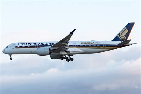 Singapore Airlines Airbus A V Smf Fra A Photo On