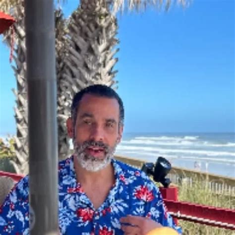 Passionate Kissing And Sucking Horny Bears Cock Xhamster