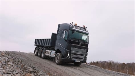 Volvo Trucks Wprowadza Nowe Systemy Bezpiecze Stwa Fleetlog