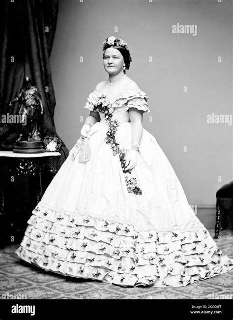 Standing Portrait Of Mary Todd Lincoln Stock Photo Alamy