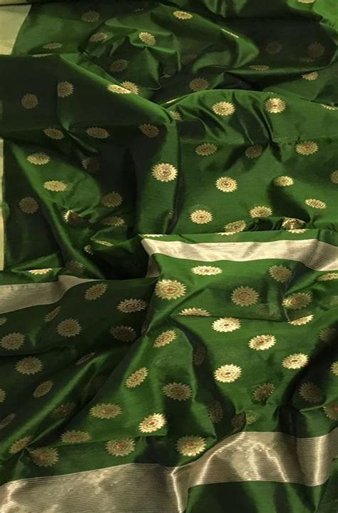 Buy Online Green Handloom Chanderi Silk Cotton Flower Design Saree With