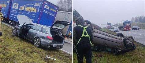 Cz Stochowa Dachowanie Na Autostradzie A W Kierunku Odzi Kierowca