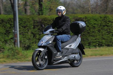 Kymco Agility R16 200i Plus 2014 Prezzo Informazioni Tecniche Foto E