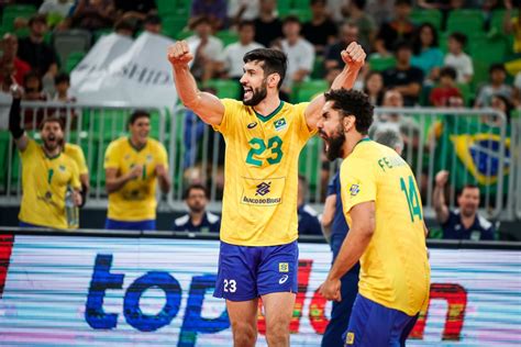 Mundial De V Lei Masculino Brasil Vence O Jap O E Avan A Para A