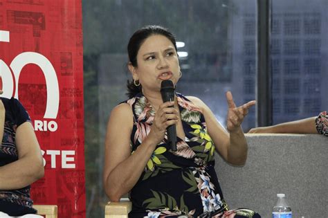 Mujeres Contracorriente Periodistas Y Activistas Discuten Acerca De