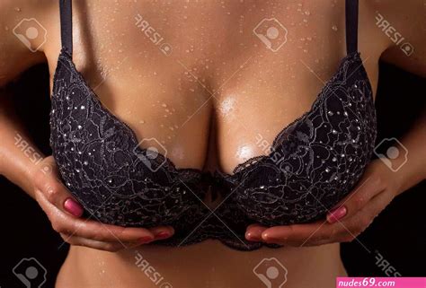 Black Tits In Bra Selfie Nudes