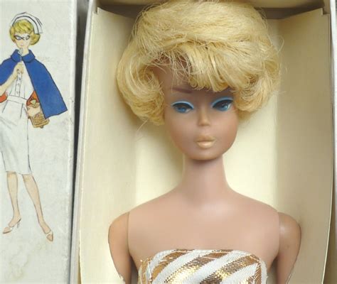 European Side Part Bubble Cut Pale Blond Vintage Barbie