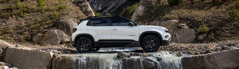 Der Neue Jeep Avenger Hybrid Xe X Allradantrieb Jeep De