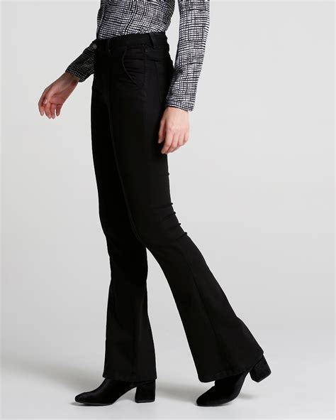 Riachuelo Calça Black Jeans Flare Preto AK by Riachuelo