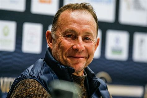 Jean Pierre Papin Bientôt De Retour à Lom France Olympique De