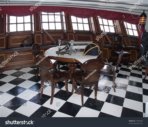 Captains Cabin On Historic Sailing Ship Victory Stock Photo 15492502 ...