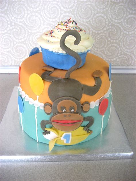 Devanys Designs Monkey Cake