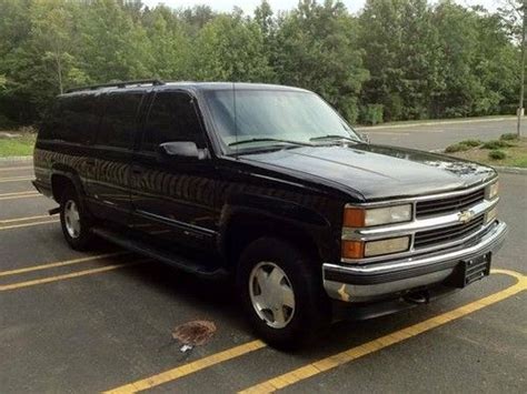 Find Used Chevrolet Suburban X L Low Miles Very Clean In