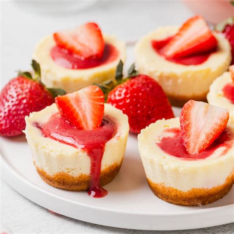 Mini Strawberry Cheesecakes Recipe