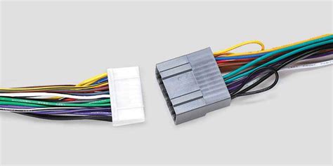 Aftermarket car radio wiring