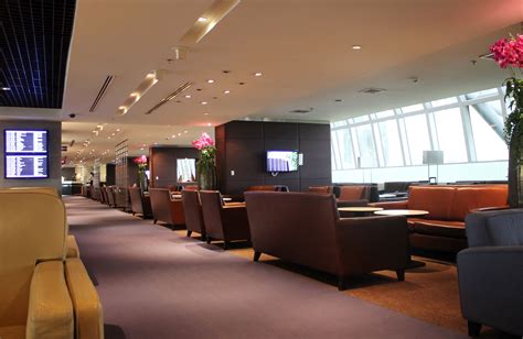 Review Thai Airways Royal Silk Lounge Bangkok Suvarnabhumi Airport