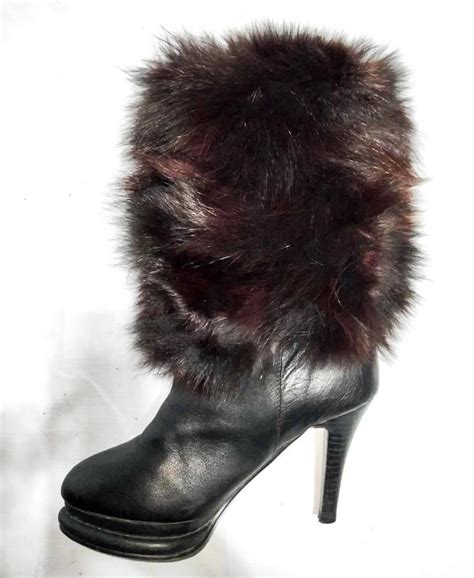 Black Boots With Big Fluffy Furr Below The Knees Womens Fashion