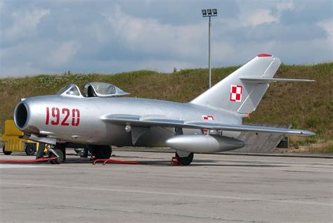 Mikoyan Gurevich MiG 15 Price Specs Photo Gallery History Aero