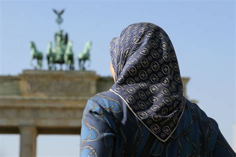 Einwanderung In Eu L Nder Viele Muslime F Hlen Sich Diskriminiert N