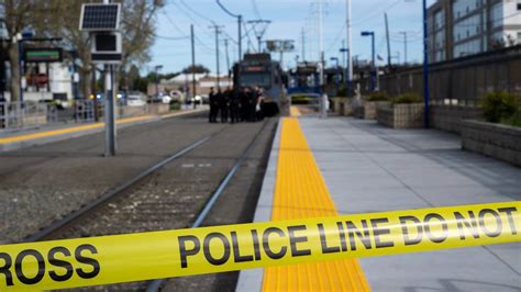 Sacramento Ca Light Rail Station Shooting Kills 1 What To Know