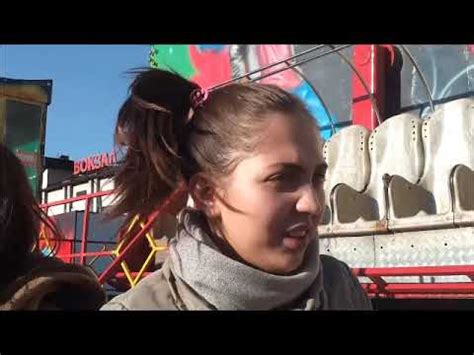 Ужасный аттракцион "Летающая скамейка". Будьте осторожны!!! - YouTube