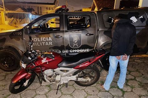 PM Flagra Homem Furtando Moto Em Frente Ao HMAP Em Aparecida