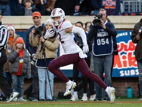 Football Uva Vs Vt Photo