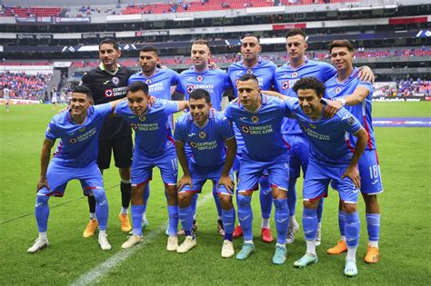 Espero Estar A La Altura Nuevo Refuerzo De Cruz Azul Ya Está En Ciudad De México Vamos Azul