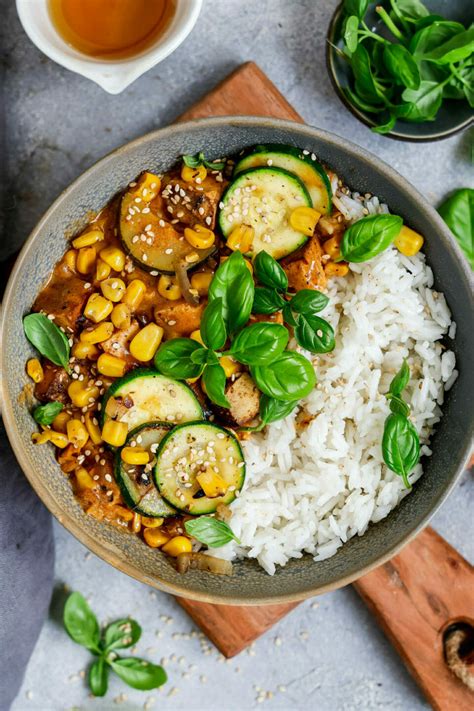 Veganes Kokos Curry Mit Tofu Und Gem Se Byanjushka