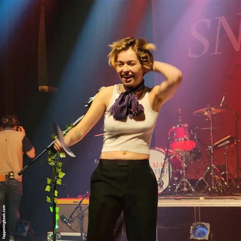 Snailmail Lindsey Jordan Nude OnlyFans Leaks Fappening FappeningBook