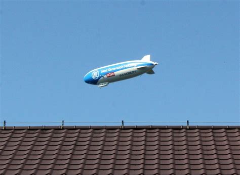 Zeppelin Znowu Nad L Skiem