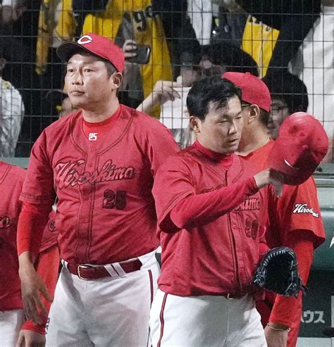 【阪神】岡田監督「こら、今日はちょっとやばいなあと思ったけどね」伊藤将司の粘投が劇勝呼ぶ プロ野球写真ニュース 日刊スポーツ