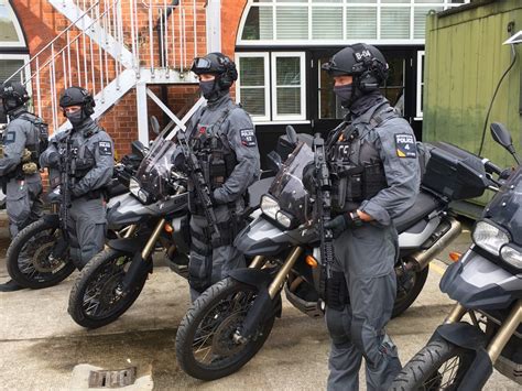 Armed police will use motorcycles in response to a Lond... | Visordown