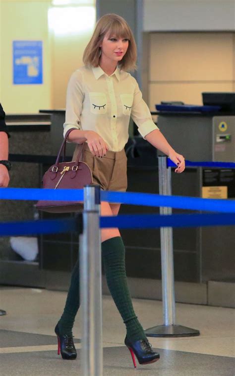 Taylor Swift Arrives At Lax Airport From Sydney Hawtcelebs