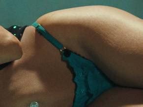 AMERICANO NUDE SCENES AZNude