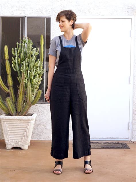 Diy Black Linen Overalls A Review Of The Burnside Bibs Pattern By Sew