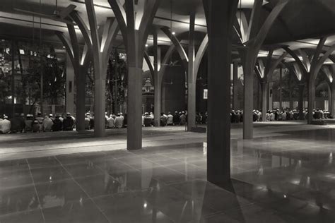 Red Mosque Kashef Chowdhury Urbana Archdaily