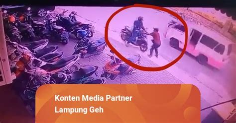 Aksi Juru Parkir Di Bandar Lampung Gagalkan Pencurian Motor Bersenjata