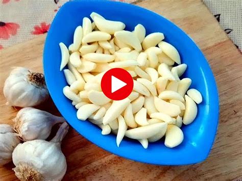 Trending Today Unique Trick Peel Garlic In Minutes Lahsun Chilne Ke Desi Jugad See Video मिनटों