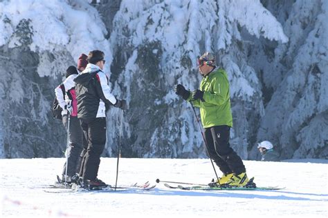 Lezioni Di Gruppo Di Sci E Snowboard A Borovets Fornito Da Ski Board